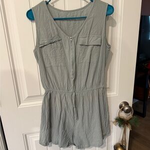 Blue/Gray Sleeveless Romper